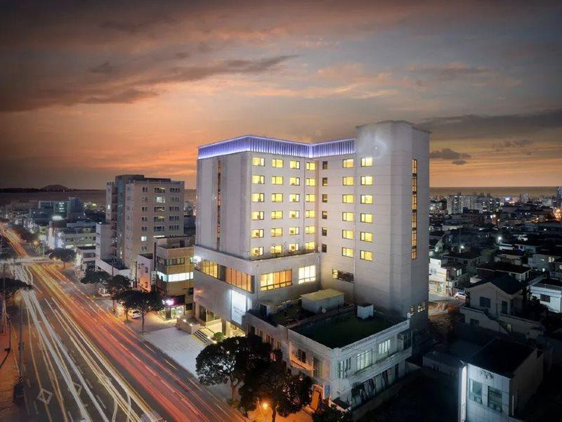 Jinjiang Inn Sanya Hexi Road Qingren Bridge Екстер'єр фото