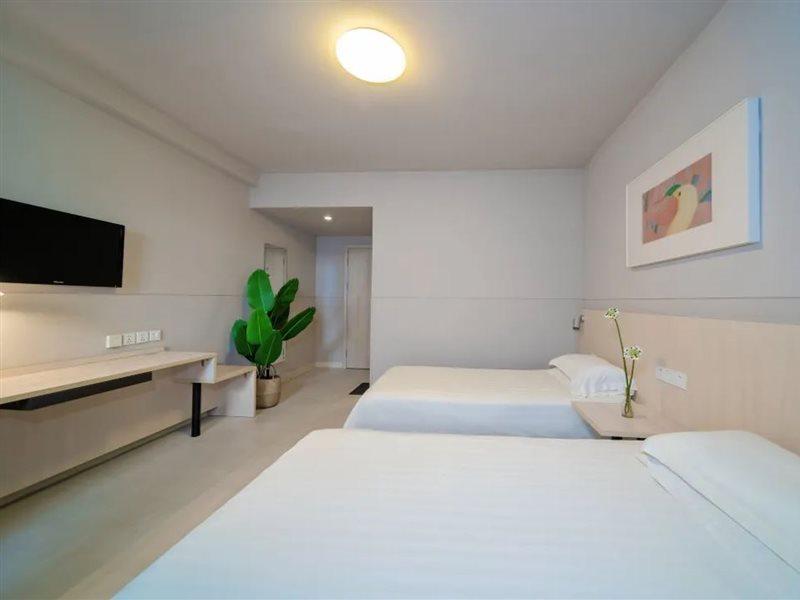 Jinjiang Inn Sanya Hexi Road Qingren Bridge Екстер'єр фото